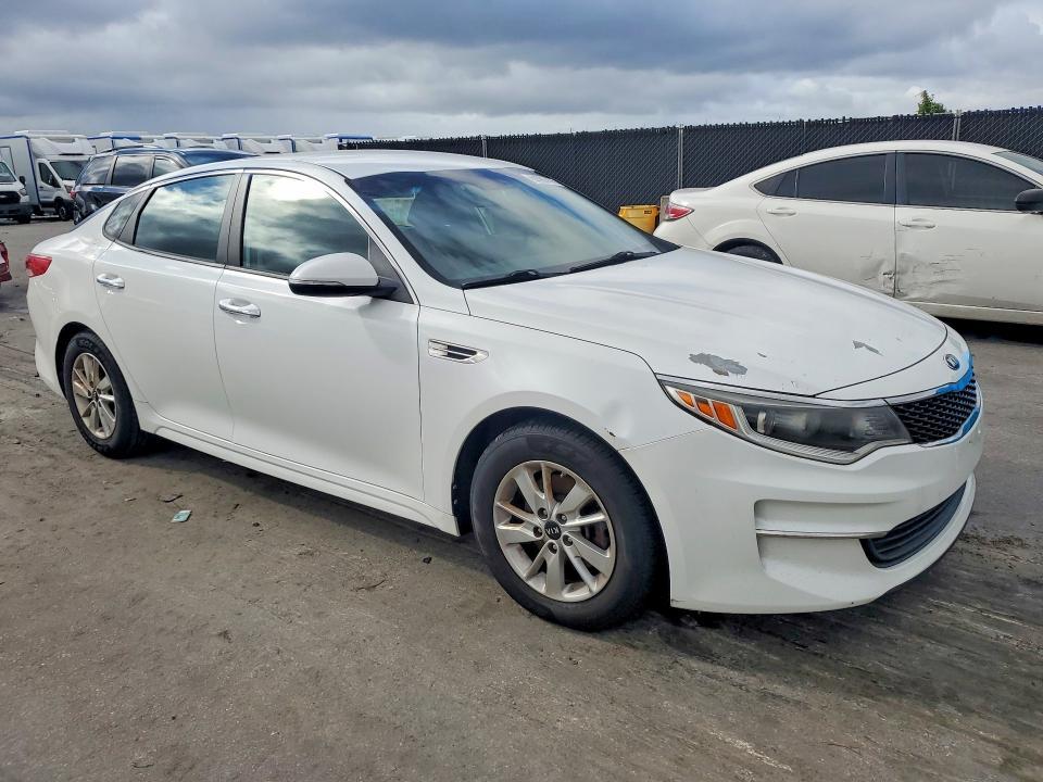 2016 KIA Optima LX