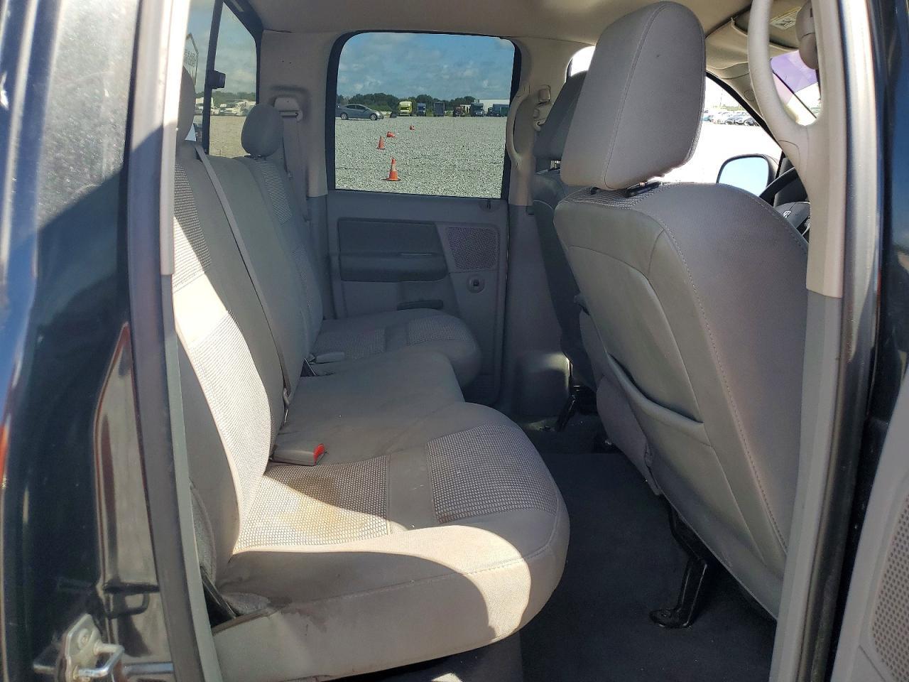 2007 Dodge RAM 1500 ST