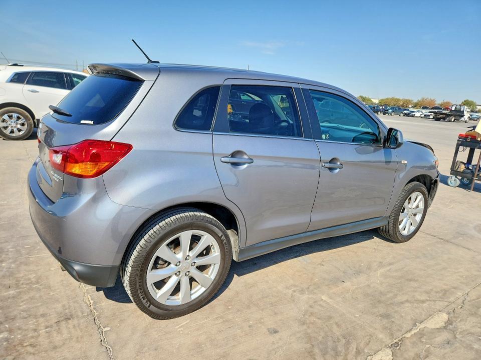 2015 Mitsubishi Outlander Sport SE
