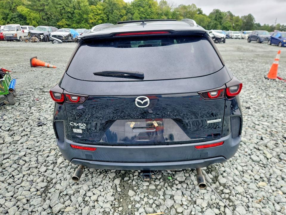 2024 Mazda CX-50 Premium