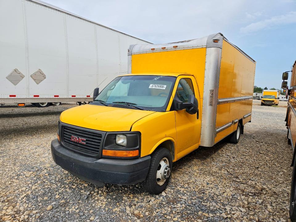 2012 GMC Savana BOX Truck
