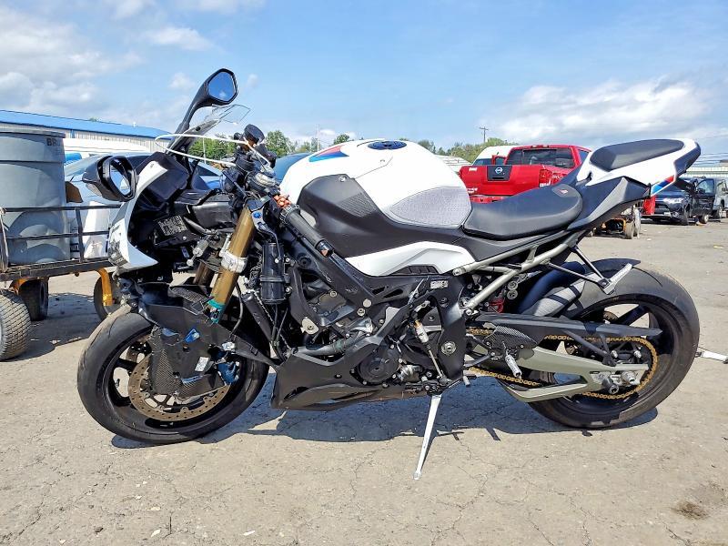 2026 BMW S 1000 RR