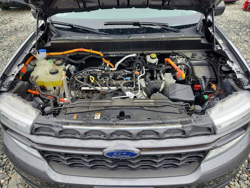 2022 Ford Maverick XL