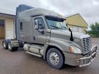 2015 Freightliner Cascadia Semi Truck