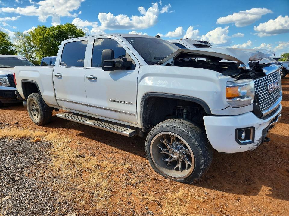 2015 GMC Sierra K2500 Denali