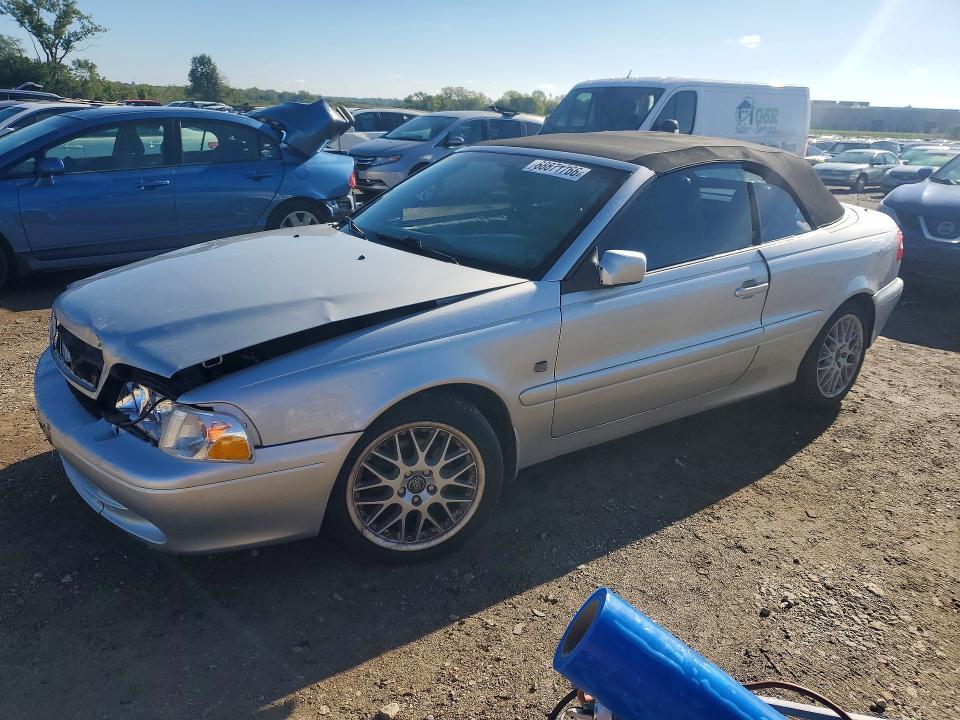 2004 Volvo C70 LPT
