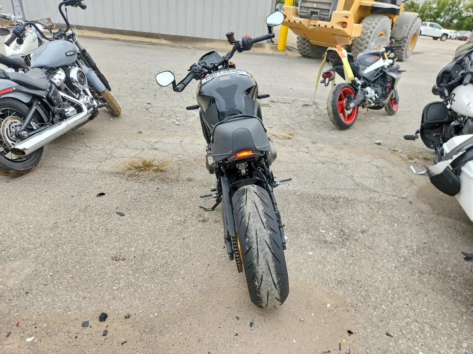 2025 Yamaha Mtm890