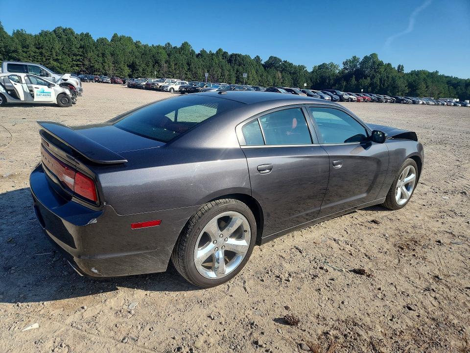 2013 Dodge Charger SXT