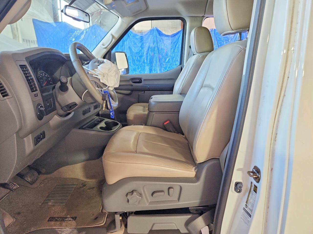 2019 Nissan NV 3500 HD SL
