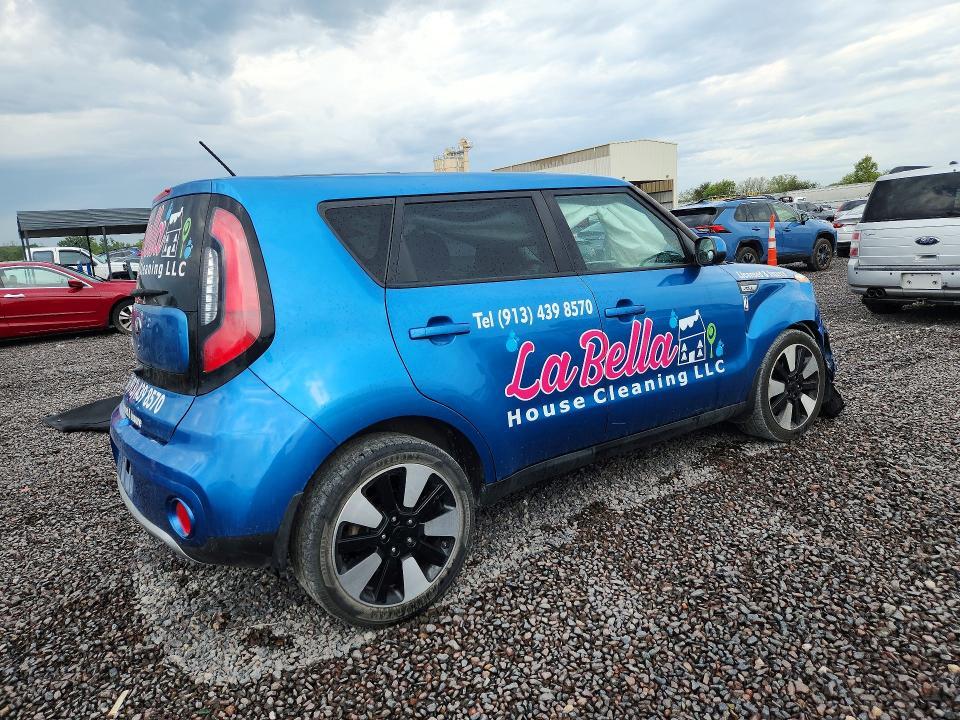 2017 KIA Soul +