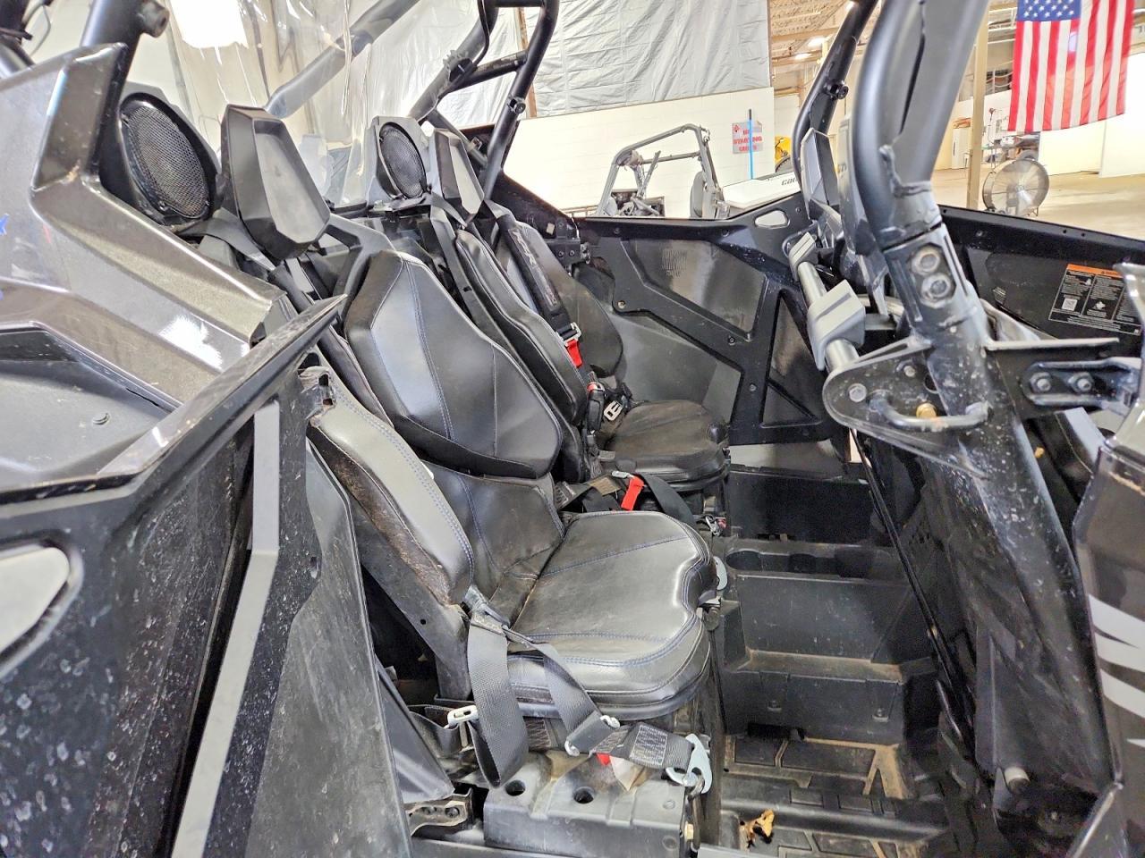 2022 Polaris PRO XP4