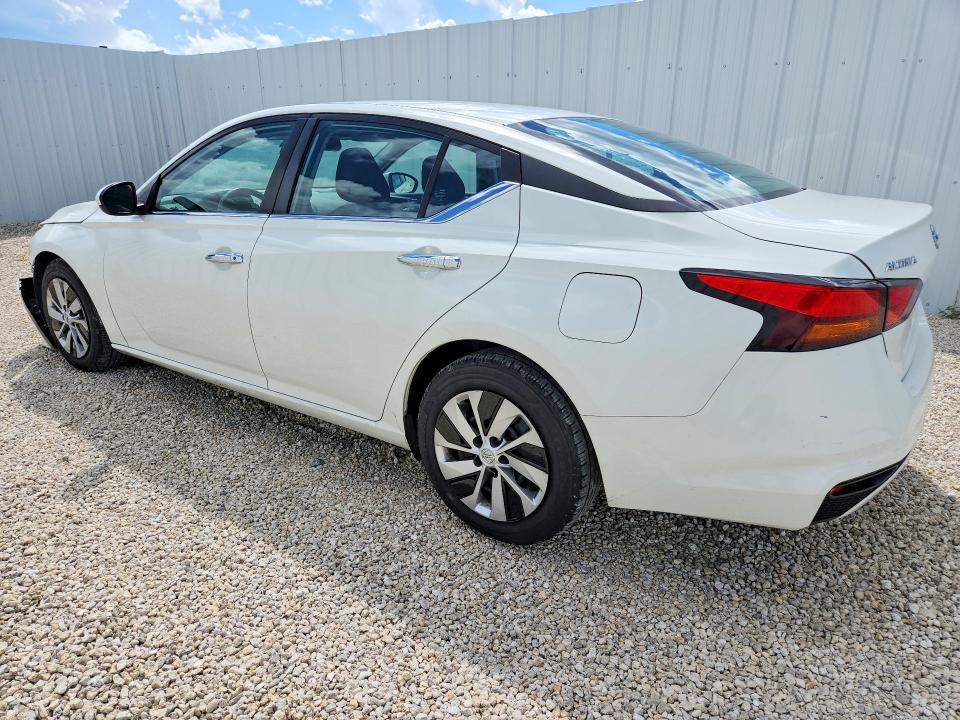 2022 Nissan Altima S