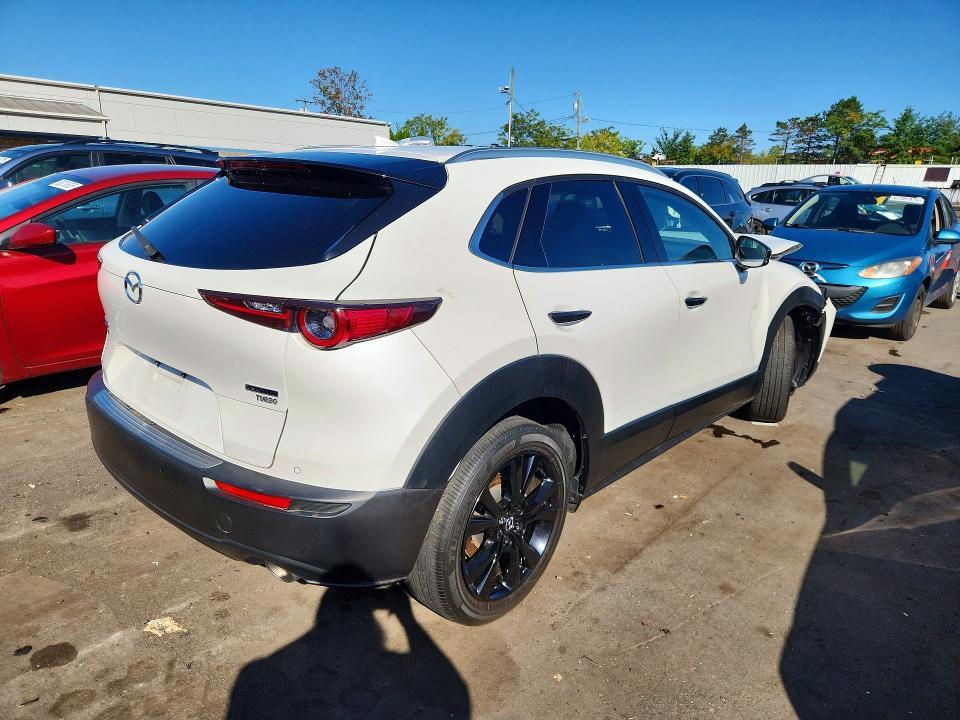 2024 Mazda CX-30 Premium Plus
