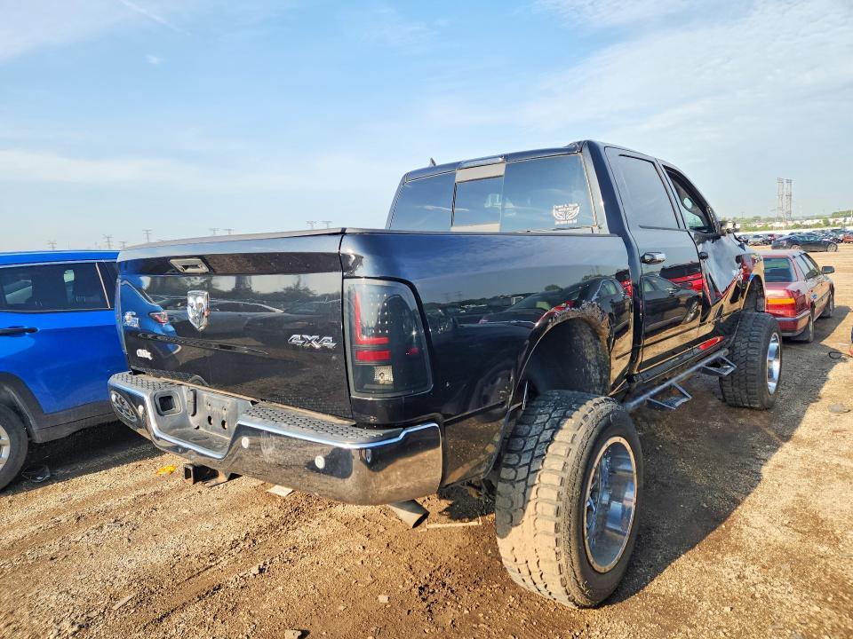 2015 Dodge RAM 1500 SLT