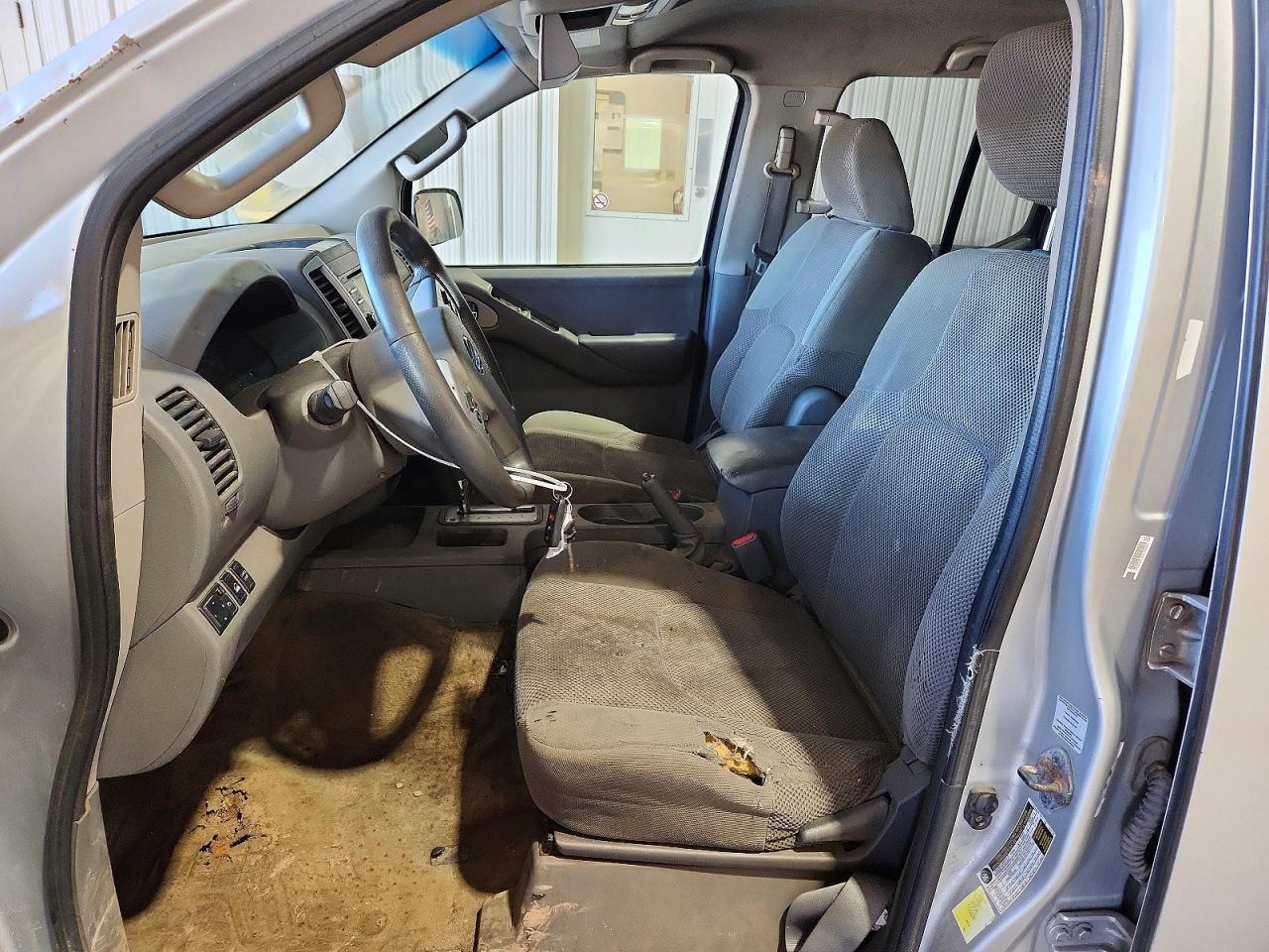 2014 Nissan Frontier SV
