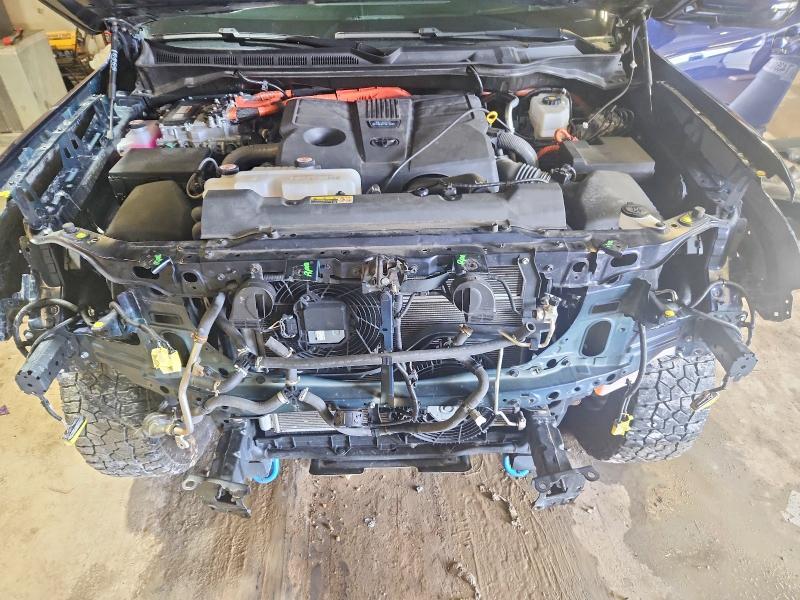 2024 Toyota Tundra Platinum HV