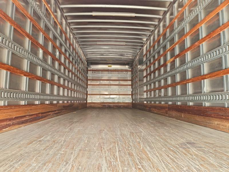 2017 Freightliner Business Class M2 BOX Truck