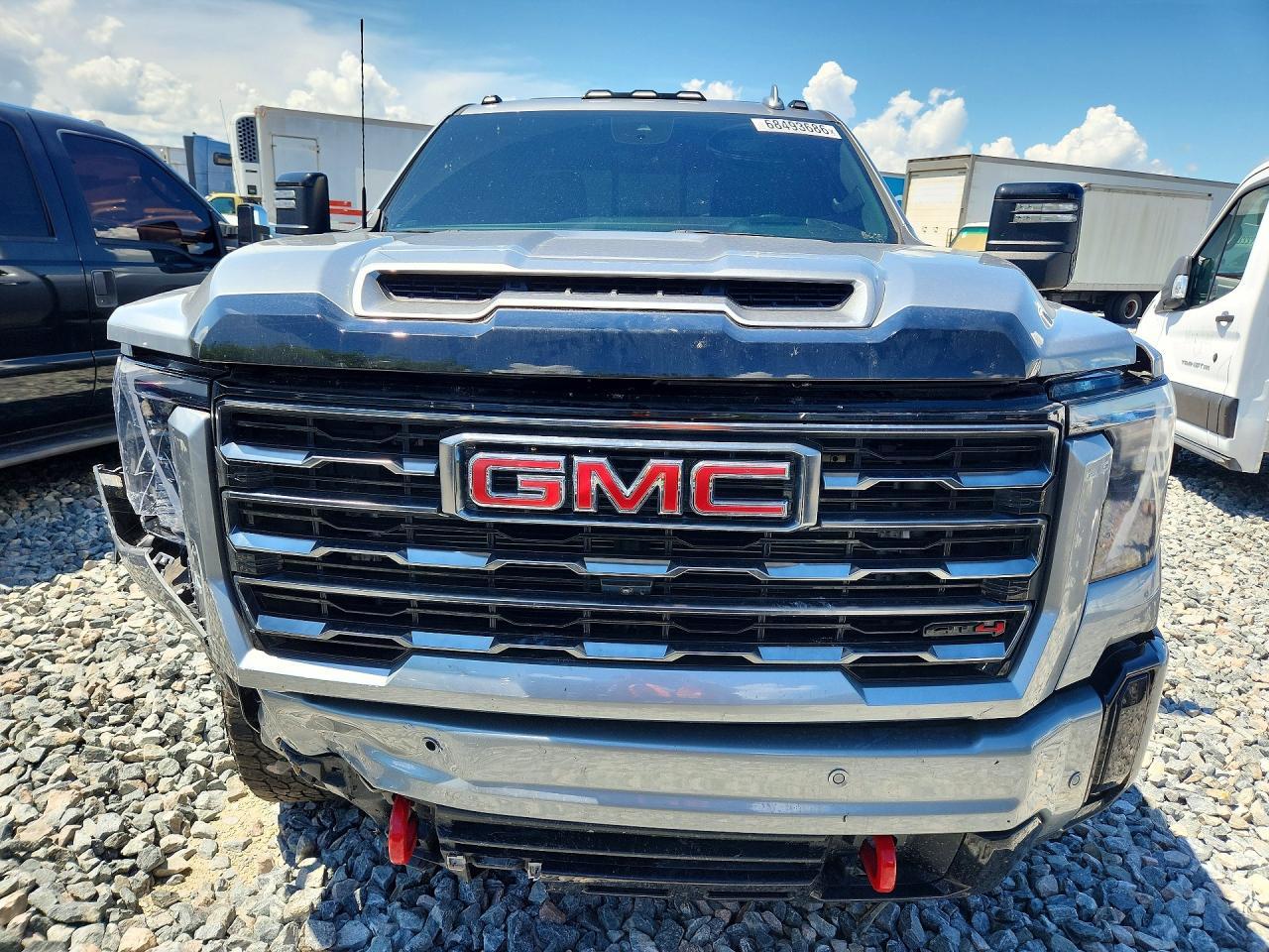 2025 GMC Sierra K2500 AT4