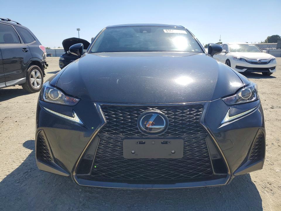 2019 Lexus IS 300