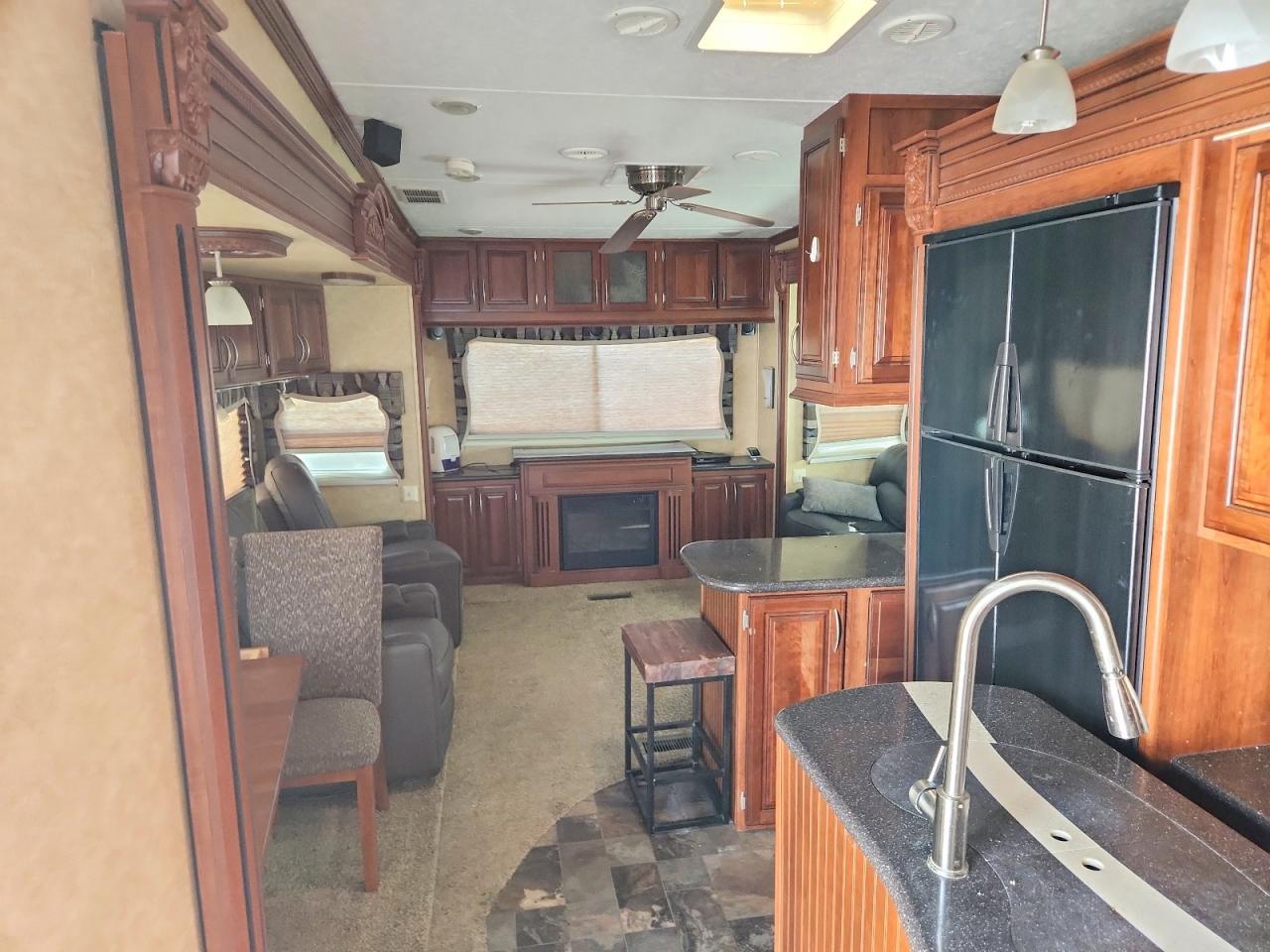2013 Forest River Sanibel Camper