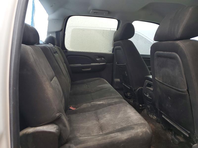 2013 Chevrolet Silverado K3500 LTZ