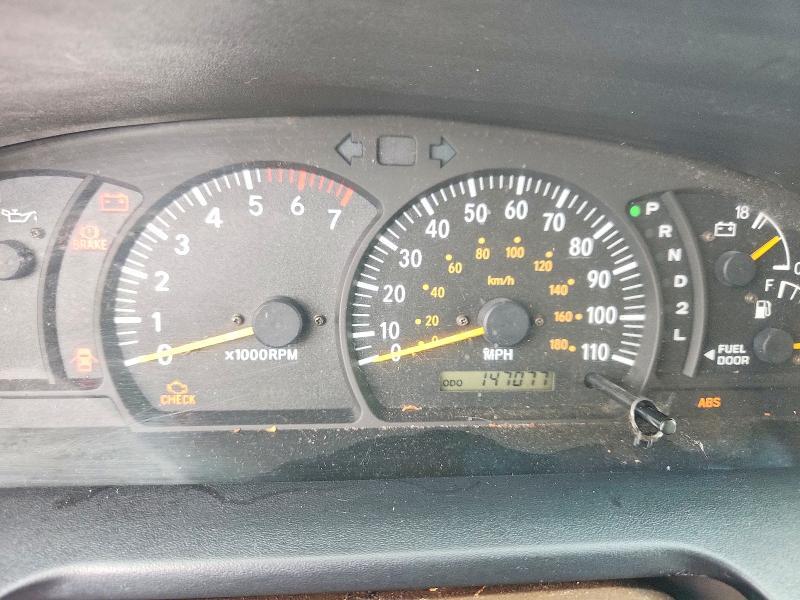 2004 Toyota Tundra SR5