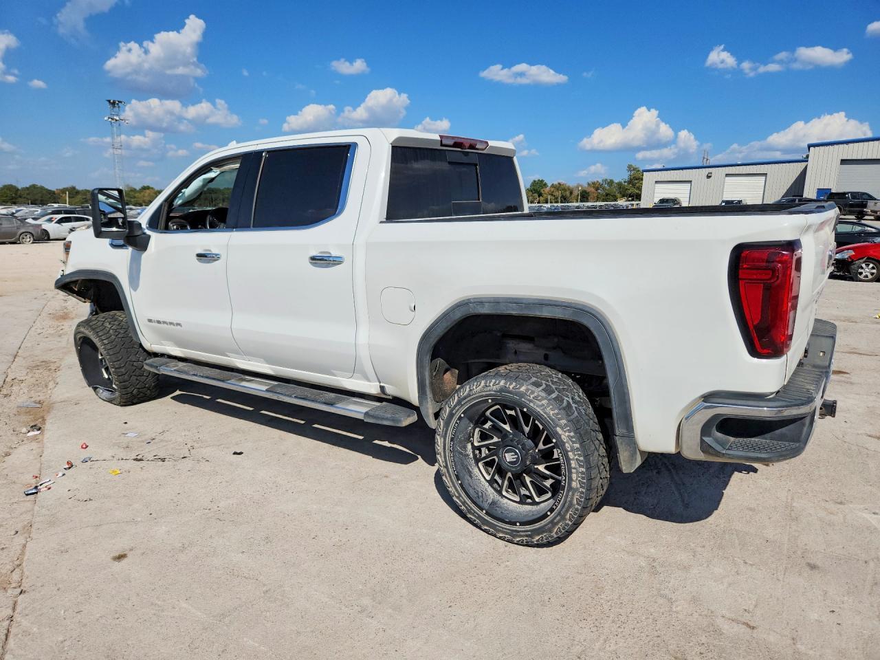 2020 GMC Sierra K1500 SLT