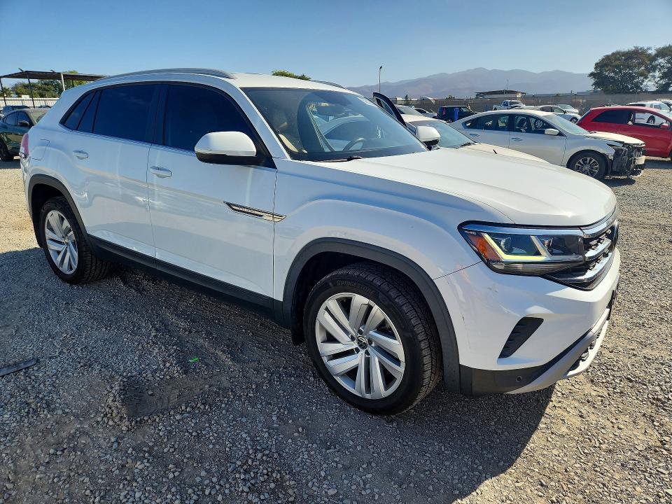2020 Volkswagen Atlas Cross Sport SE