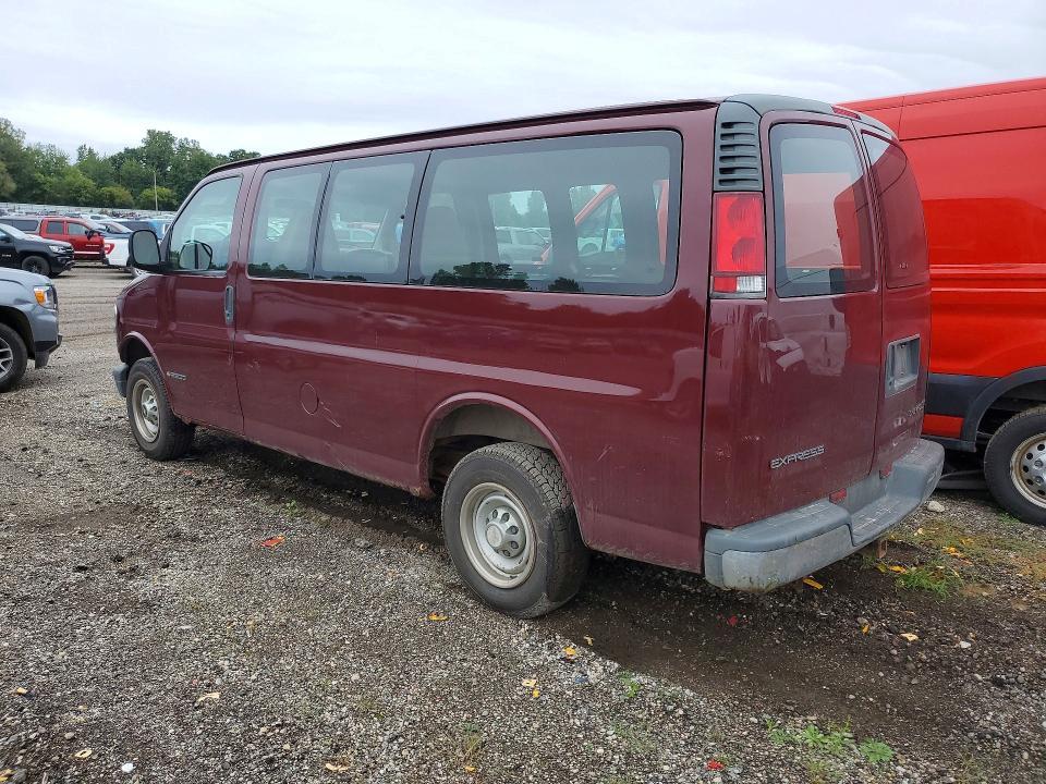 2002 Chevrolet Express G2500