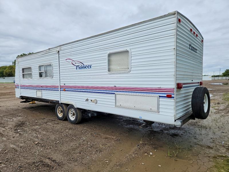 2002 Fleetwood Pioneer Camper