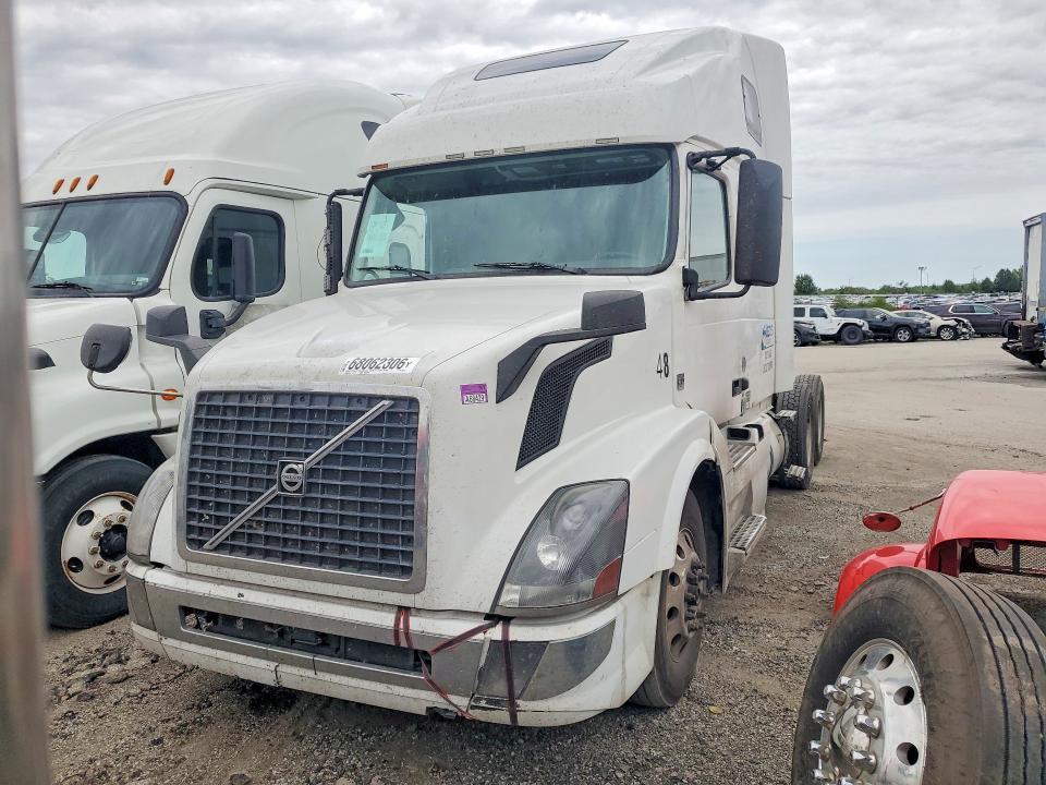 2017 Volvo VNL Semi Truck