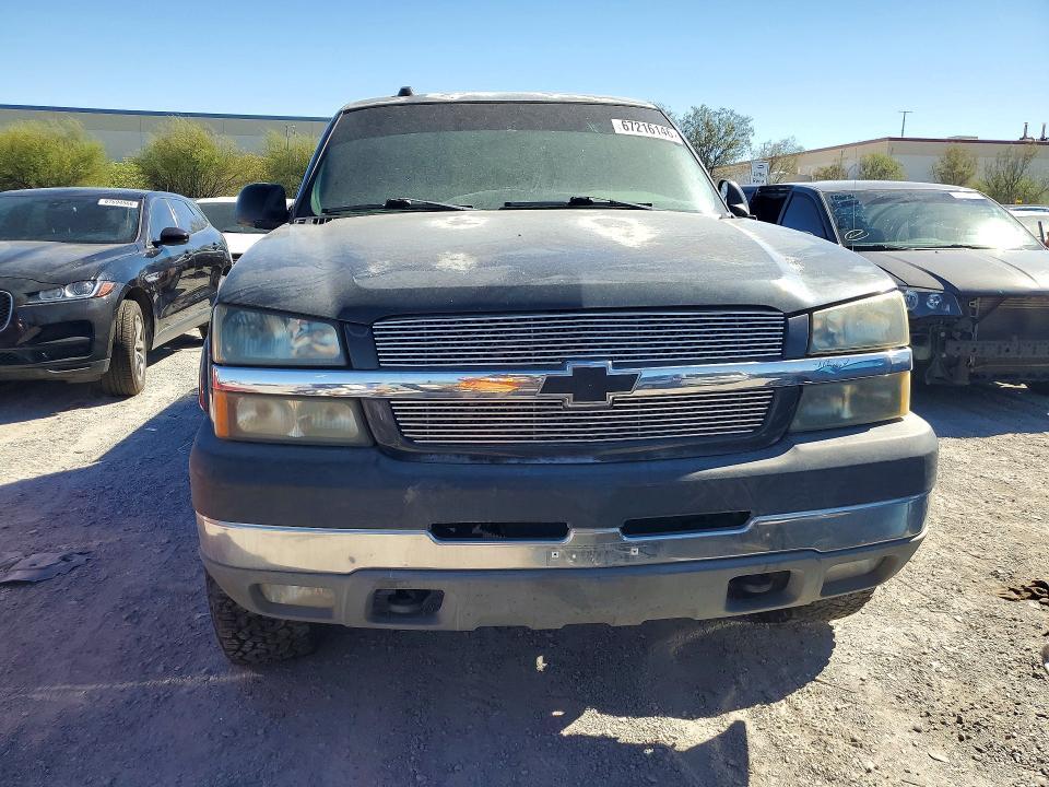 2004 Chevrolet Silverado C2500 Heavy Duty