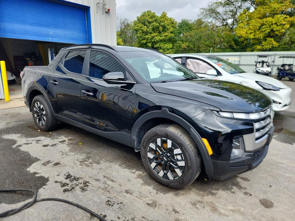 2025 Hyundai Santa Cruz SEL Activity