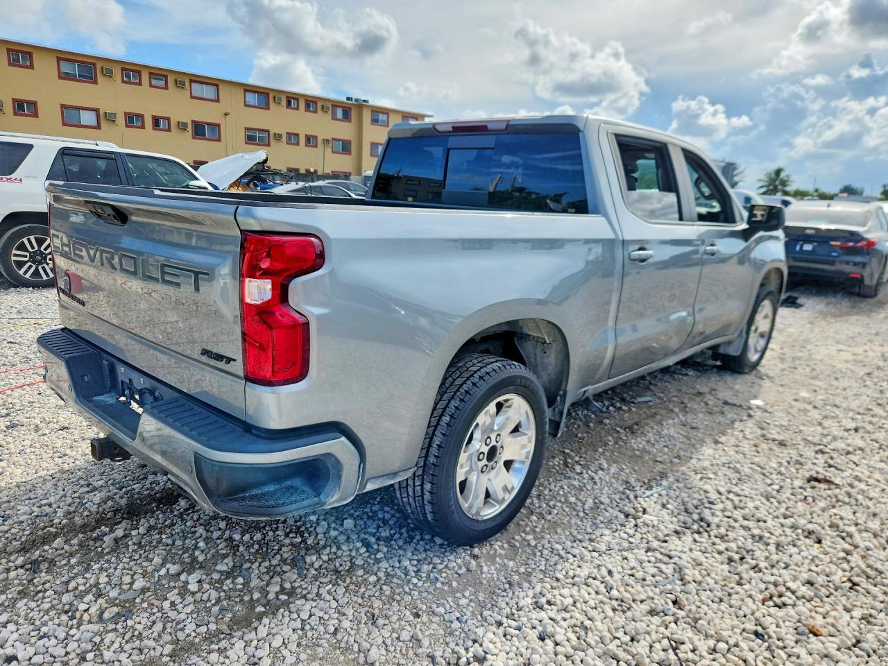2024 Chevrolet Silverado K1500 RST