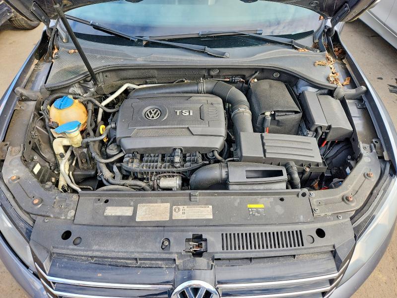 2015 Volkswagen Passat S