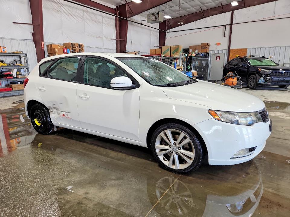 2013 KIA Forte5 SX