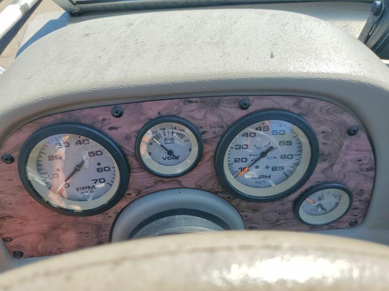 2000 Tracker Targa 17