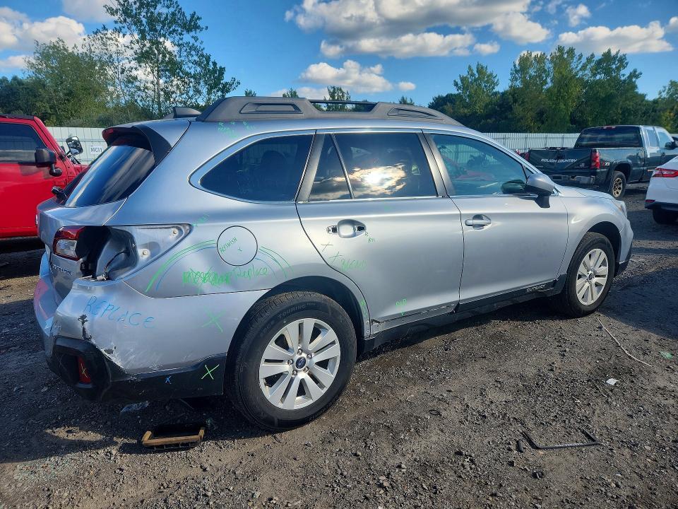 2018 Subaru Outback 2.5i Premium
