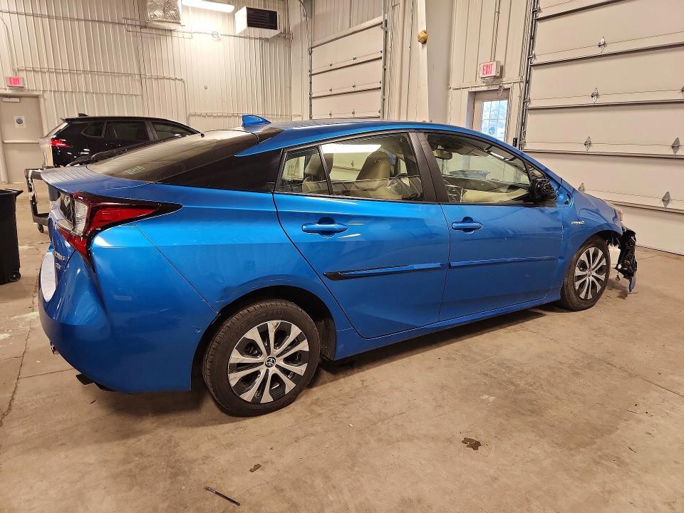 2022 Toyota Prius XLE Awd-E