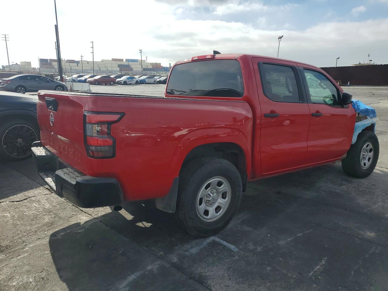 2024 Nissan Frontier S