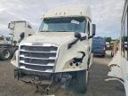 2018 Freightliner Cascadia 126 Semi Truck