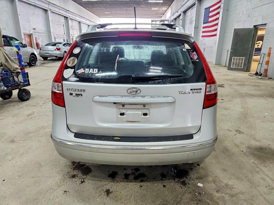 2011 Hyundai Elantra Touring GLS