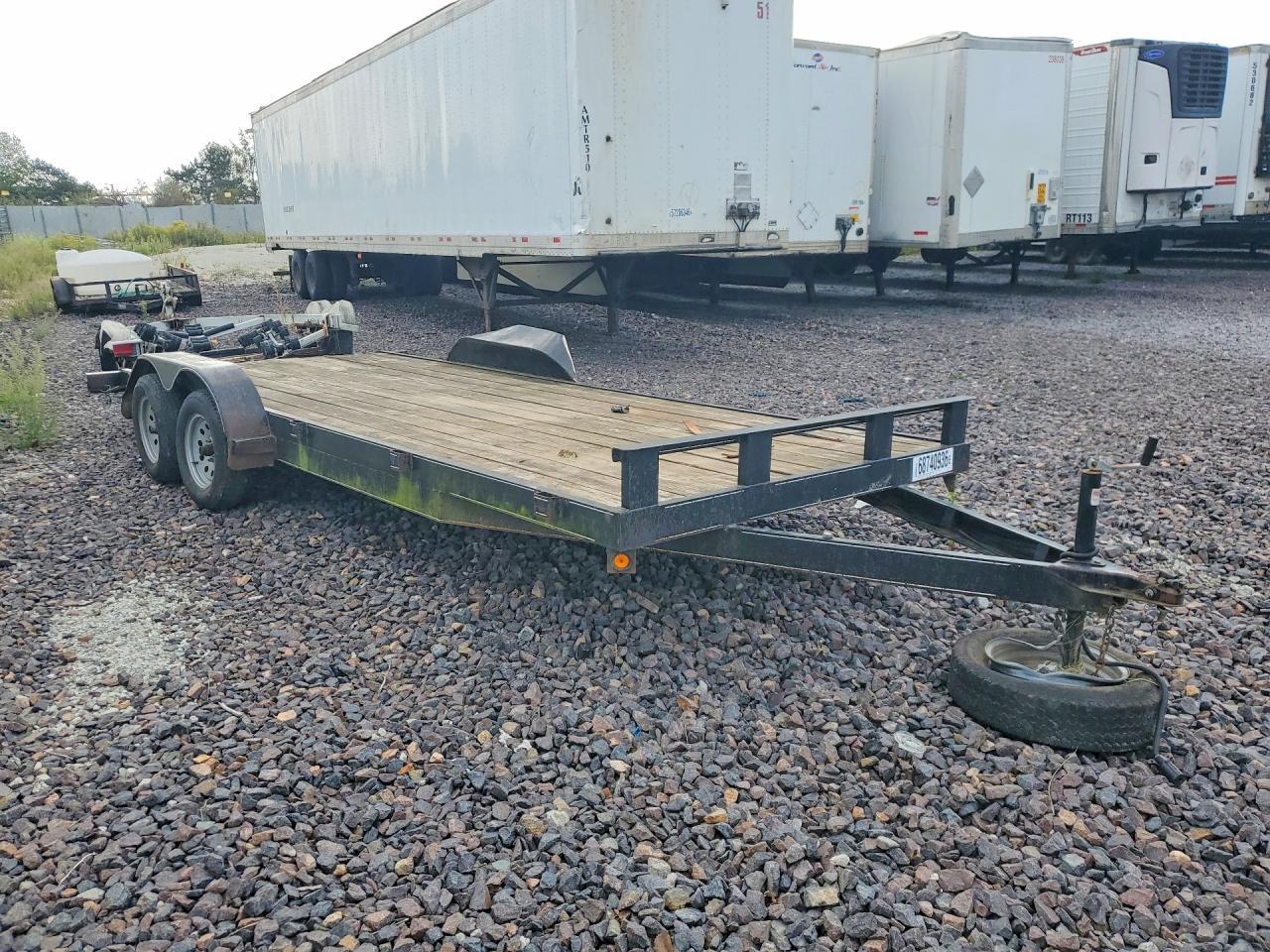 2018 P & T 82X20WCH Equipment Trailer
