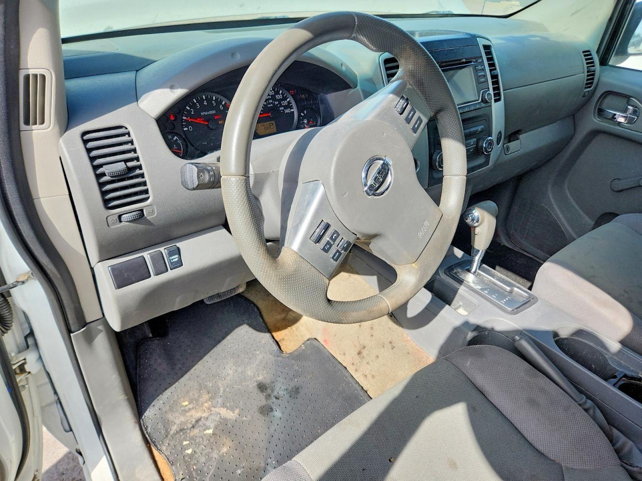 2017 Nissan Frontier S