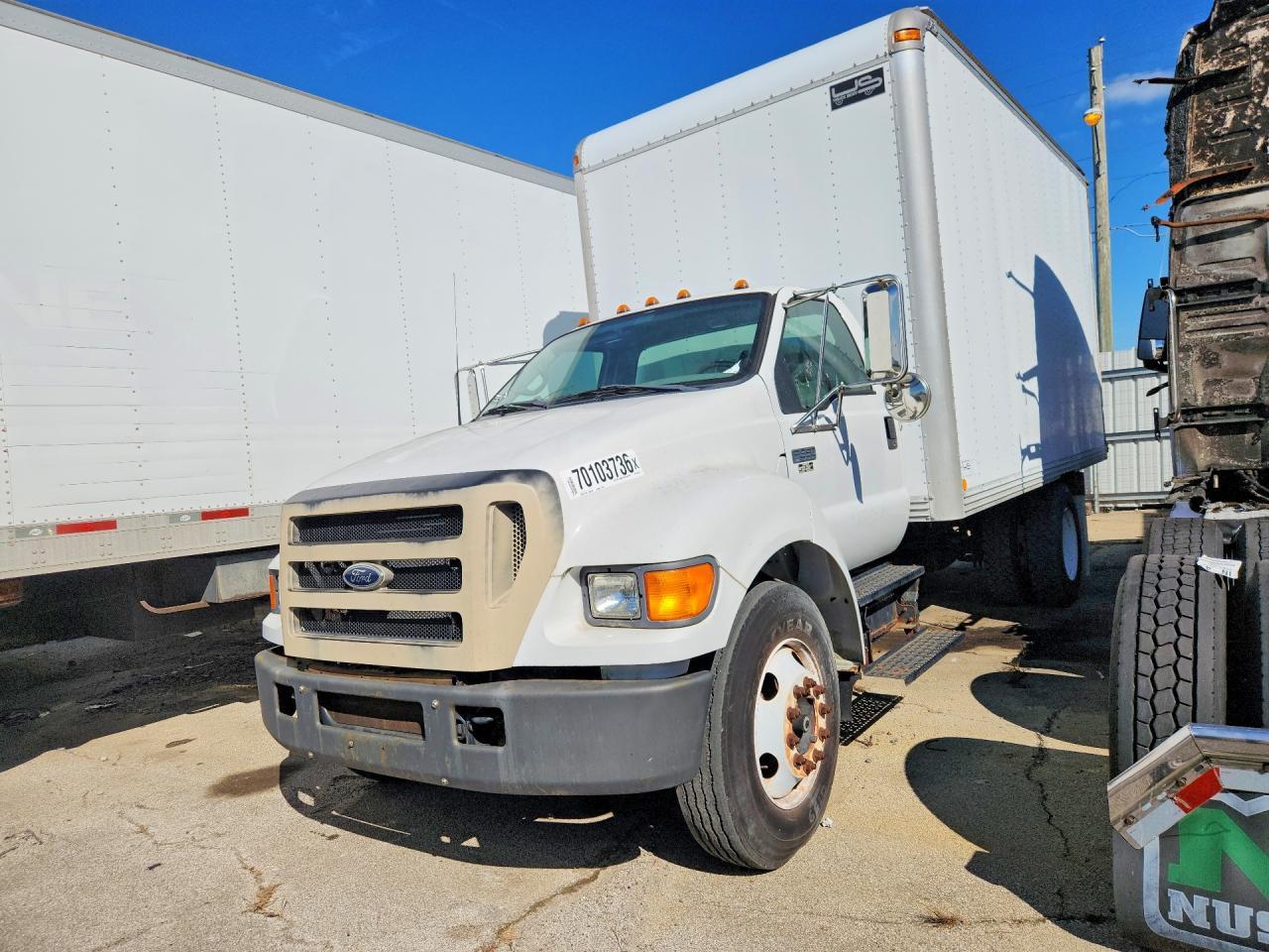 2004 Ford F650 Super Duty