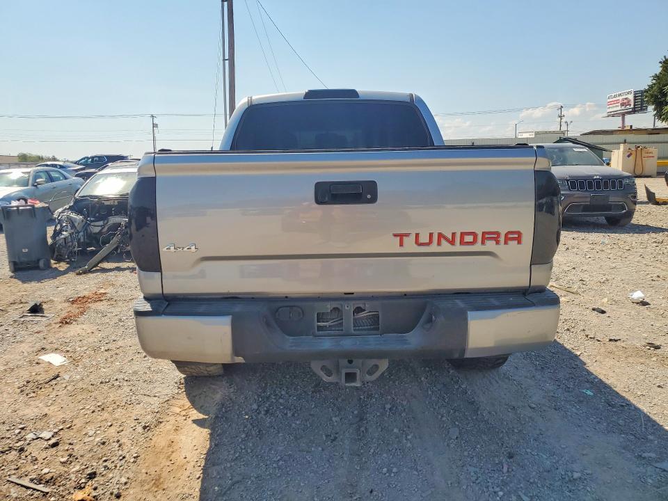 2017 Toyota Tundra SR5
