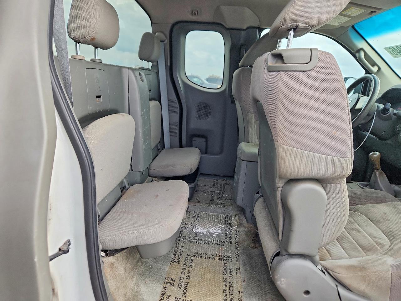 2012 Nissan Frontier S