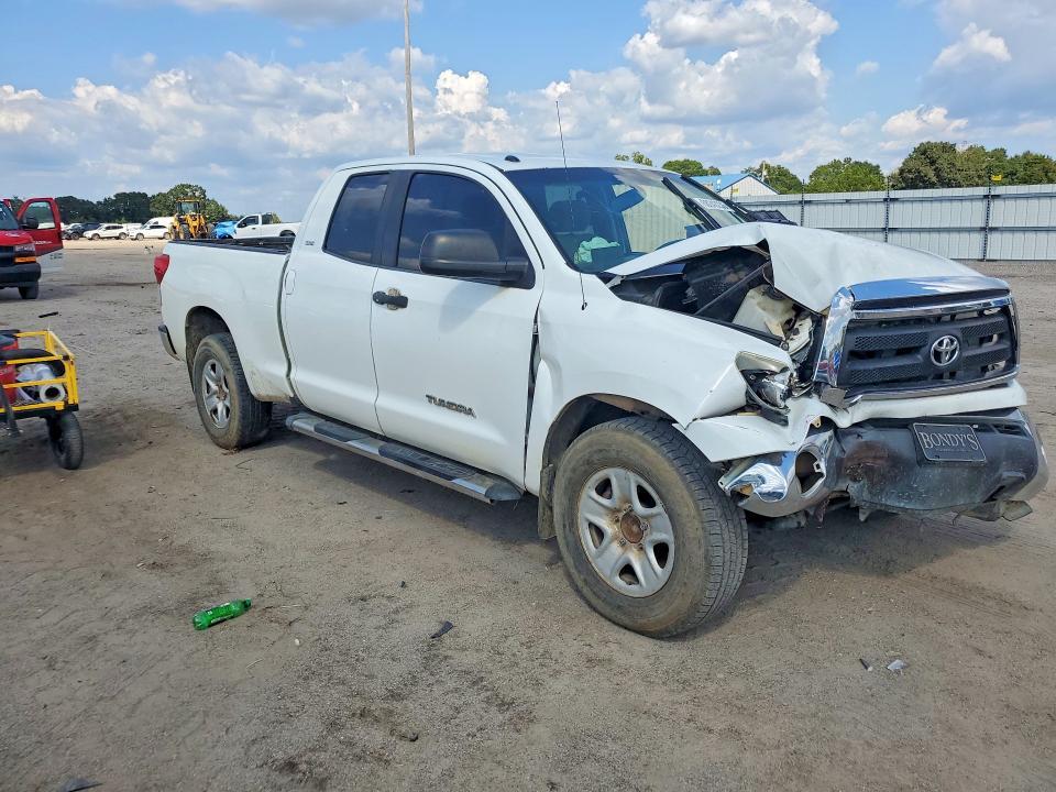 2013 Toyota Tundra Double Cab SR5