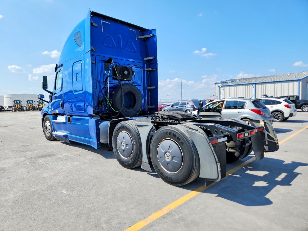 2019 Freightliner Cascadia 126 Semi Truck