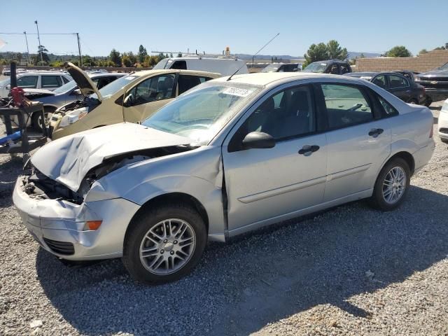 2005 Ford Focus ZX4